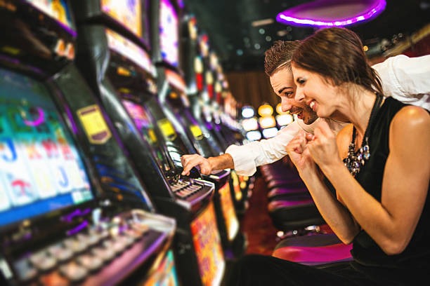 Live blackjack table on memed4d with dealer and multiple camera angles
